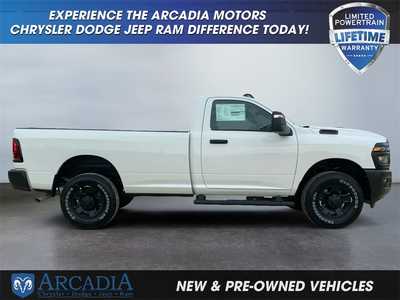 2026 RAM 3500 Reg Cab, $. Photo 6