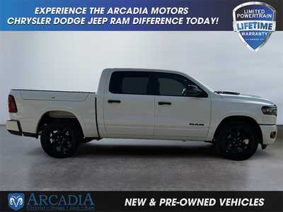 2026 RAM 1500 Crew Cab, $. Photo 6