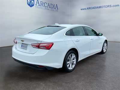 2022 Chevrolet Malibu, $18500. Photo 5
