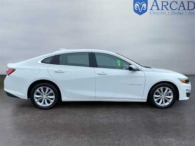 2022 Chevrolet Malibu, $18500. Photo 6