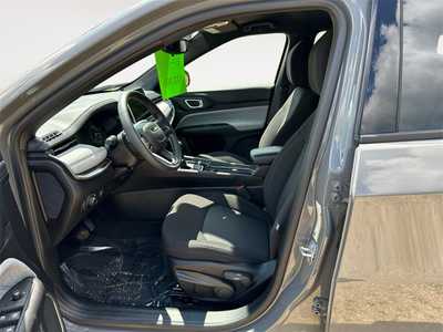 2023 Jeep Compass, $22900. Photo 9