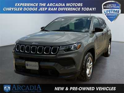 2023 Jeep Compass, $22900. Photo 1