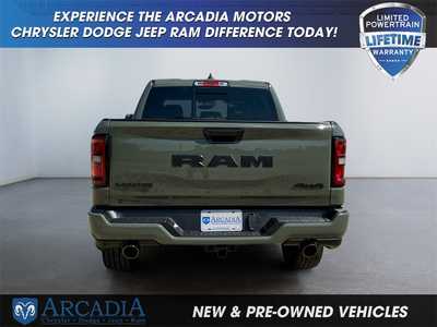 2026 RAM 1500 Crew Cab, $. Photo 4
