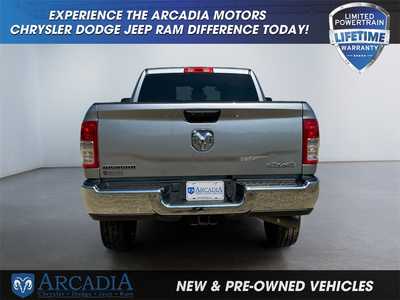 2024 RAM 2500 Crew Cab, $48089. Photo 4