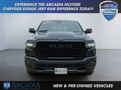 2026 RAM 1500 Crew Cab, $. Photo 8