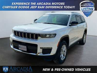 2023 Jeep Grand Cherokee L, $32900. Photo 1