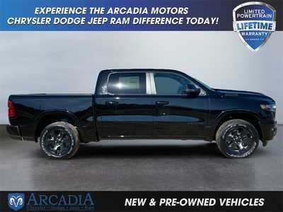 2025 RAM 1500 Crew Cab, $. Photo 6