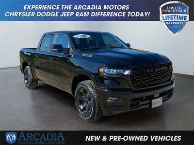 2025 RAM 1500 Crew Cab, $. Photo 7