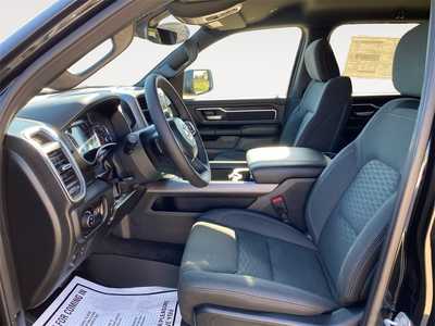 2025 RAM 1500 Crew Cab, $. Photo 9