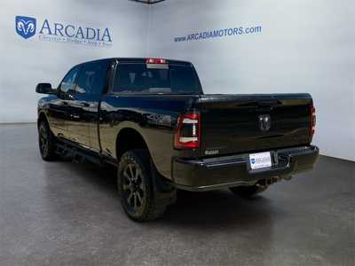 2022 RAM 2500, $42000. Photo 3