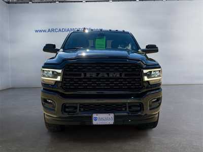 2022 RAM 2500, $42000. Photo 8