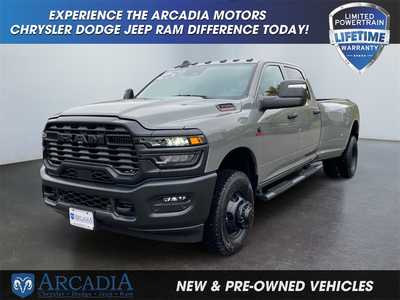 2026 RAM 3500 Crew Cab, $. Photo 1