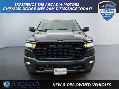 2026 RAM 1500 Crew Cab, $. Photo 8