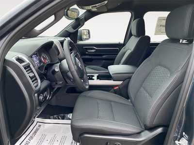 2026 RAM 1500 Crew Cab, $. Photo 9