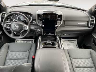 2026 RAM 1500 Crew Cab, $. Photo 10