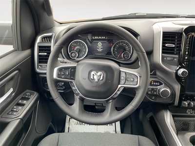 2026 RAM 1500 Crew Cab, $. Photo 12