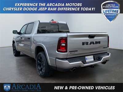 2026 RAM 1500 Crew Cab, $. Photo 3