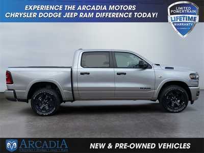 2026 RAM 1500 Crew Cab, $. Photo 6