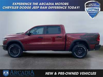 2025 RAM 1500 Crew Cab, $48500. Photo 2