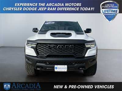 2026 RAM 1500 Crew Cab, $. Photo 8