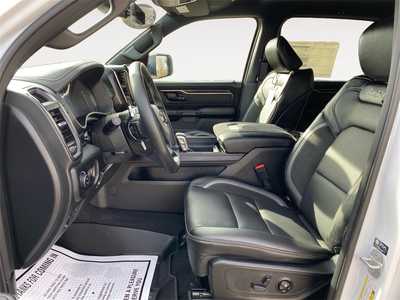 2026 RAM 1500 Crew Cab, $. Photo 9