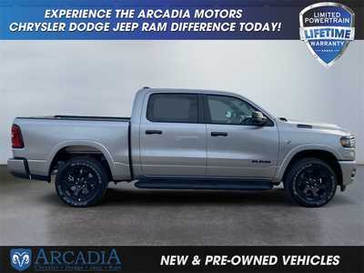 2026 RAM 1500 Crew Cab, $. Photo 6