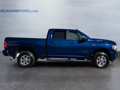 2020 RAM 2500 Crew Cab, $32200. Photo 6
