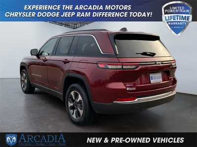 2024 Jeep Grand Cherokee, $27252. Photo 3