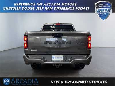 2026 RAM 1500, $. Photo 4