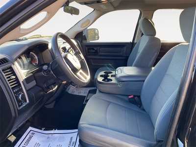 2018 RAM 2500 Crew Cab, $25900. Photo 9