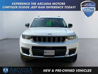 2023 Jeep Grand Cherokee L, $31900. Photo 8