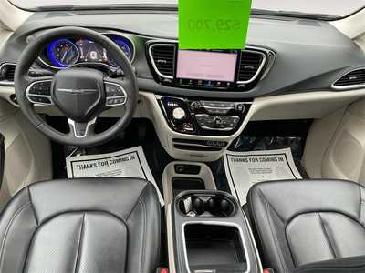 2024 Chrysler Pacifica, $29700. Photo 10