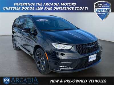 2026 Chrysler Pacifica, $0. Photo 7