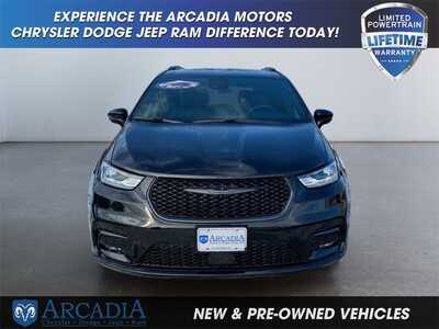 2026 Chrysler Pacifica, $0. Photo 8