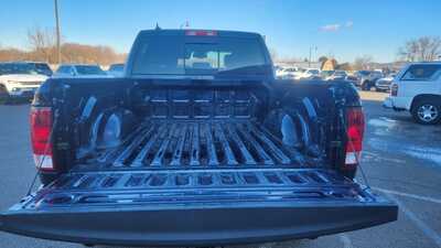 2018 RAM 1500 Crew Cab, $18057. Photo 7