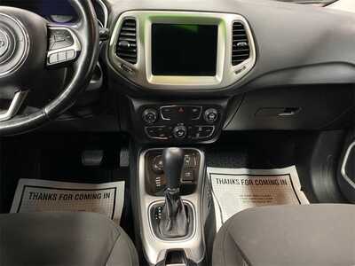 2020 Jeep Compass, $17500. Photo 11