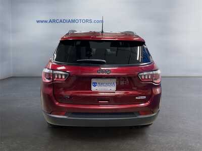 2020 Jeep Compass, $17500. Photo 4