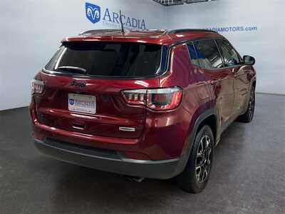 2020 Jeep Compass, $17500. Photo 5