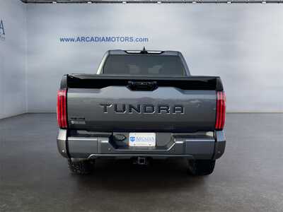 2023 Toyota Tundra Crew Cab, $45500. Photo 4