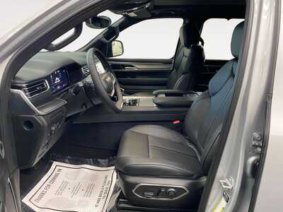 2026 Jeep Grand Wagoneer, $0. Photo 9