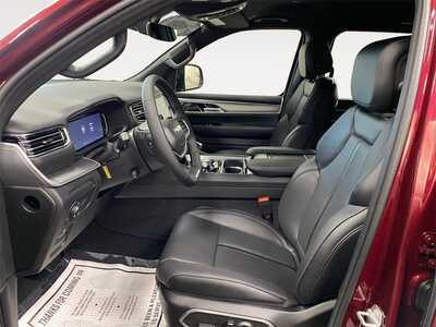 2026 Jeep Grand Wagoneer, $0. Photo 9