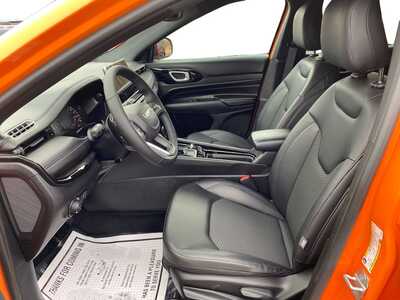 2026 Jeep Compass, $0. Photo 10