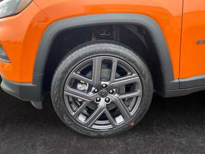 2026 Jeep Compass, $0. Photo 9