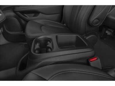 2026 Chrysler Pacifica, $0. Photo 9