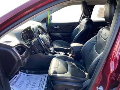 2021 Jeep Cherokee, $20900. Photo 10