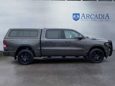 2020 RAM 1500 Crew Cab, $29900. Photo 6