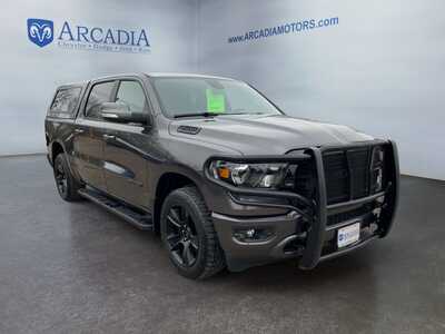 2020 RAM 1500 Crew Cab, $29900. Photo 7