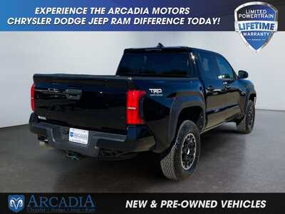 2024 Toyota Tacoma, $37977. Photo 5