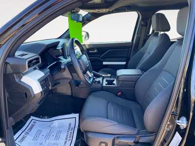 2024 Toyota Tacoma, $37977. Photo 9
