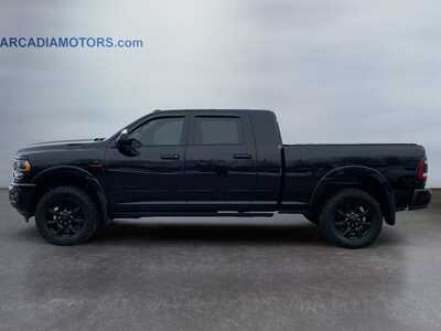 2022 RAM 3500 Crew Cab, $56000. Photo 2